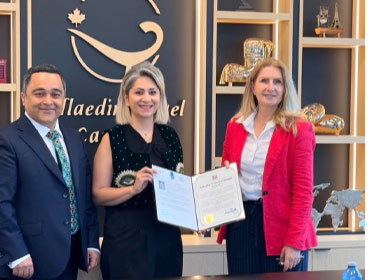 Laura Smith Visits Alaedin Travel Canada