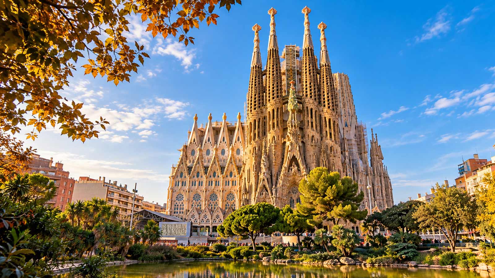 Sagrada Família basilica in Barcelona, Spain - Alaedin Travel Canada