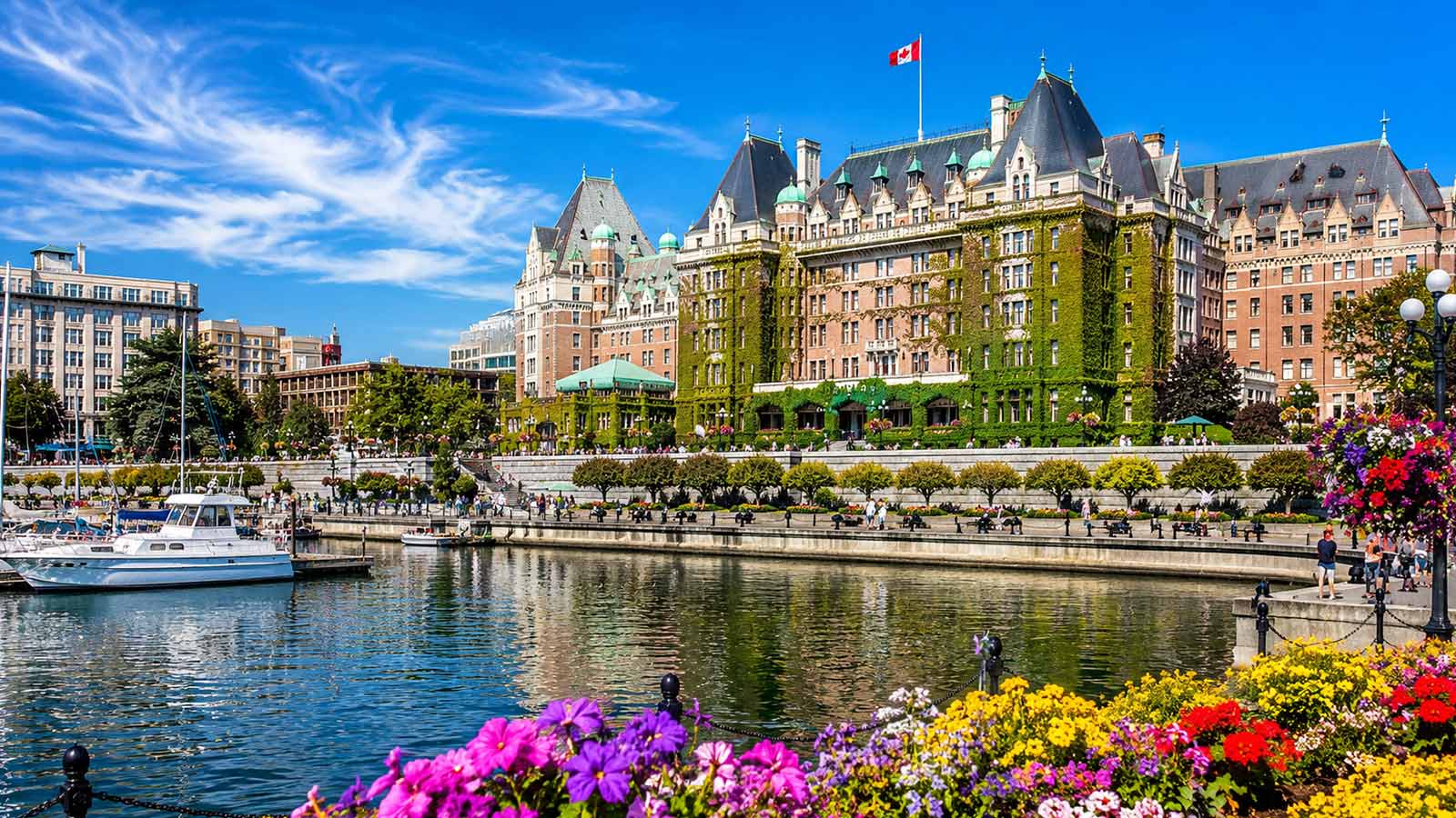 Fairmont Empress Hotel overlooking Victoria Inner Harbour
