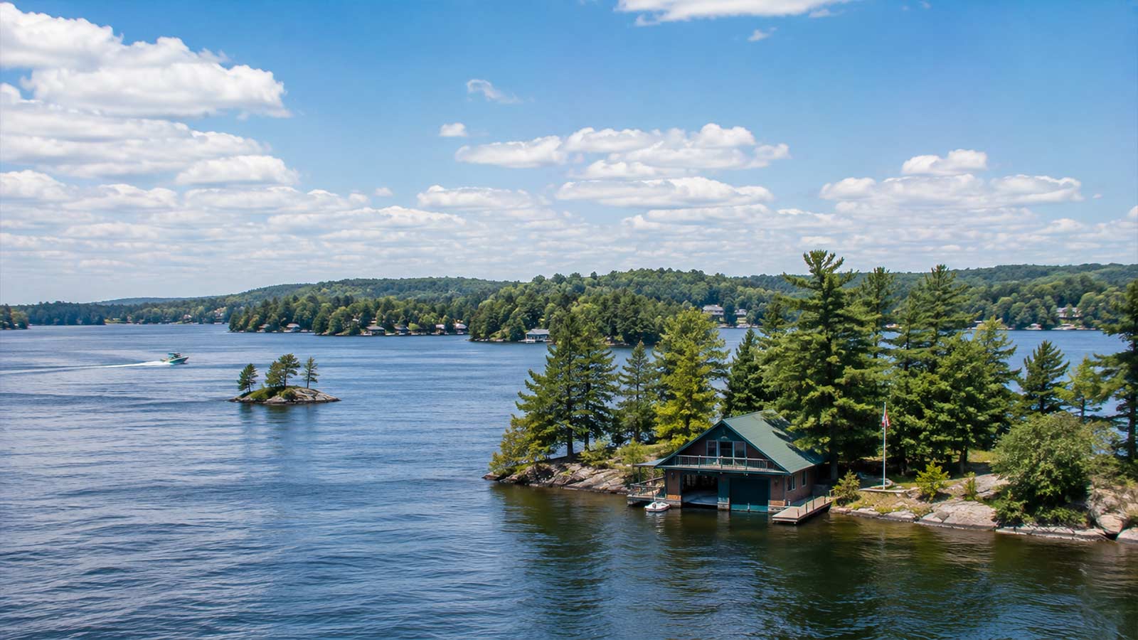 Lake Muskoka and Ontario cottage country scenery